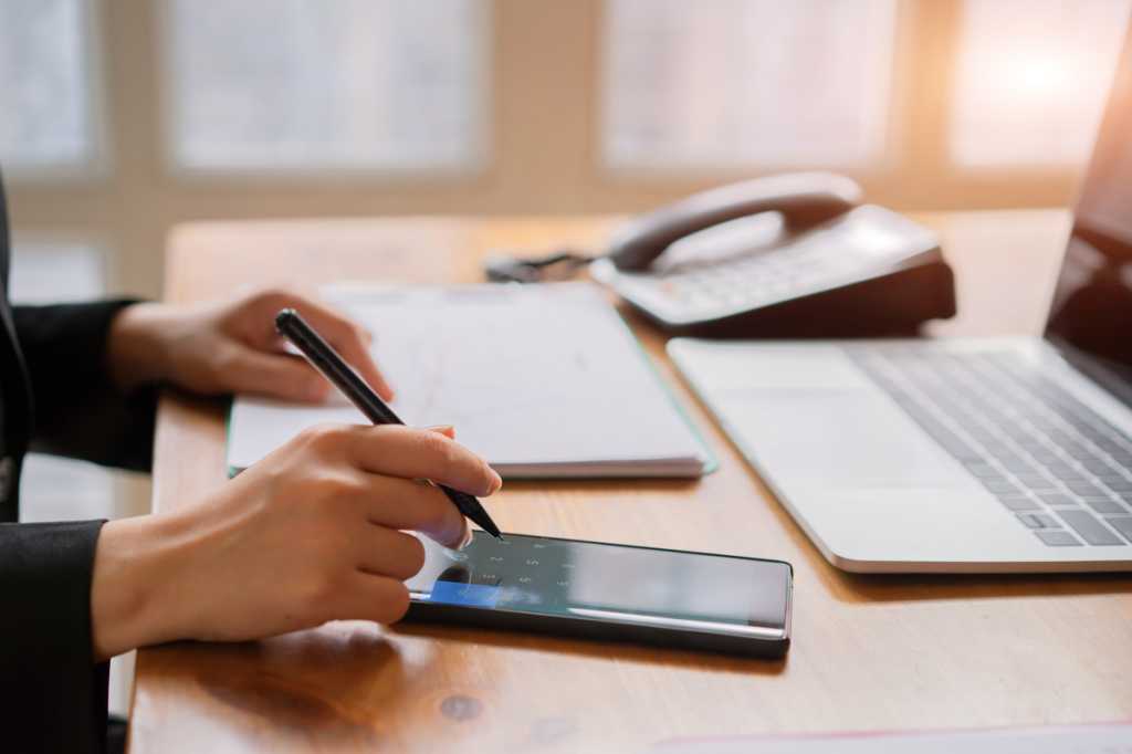Japan Asia accounting accountant finance mobile calculator